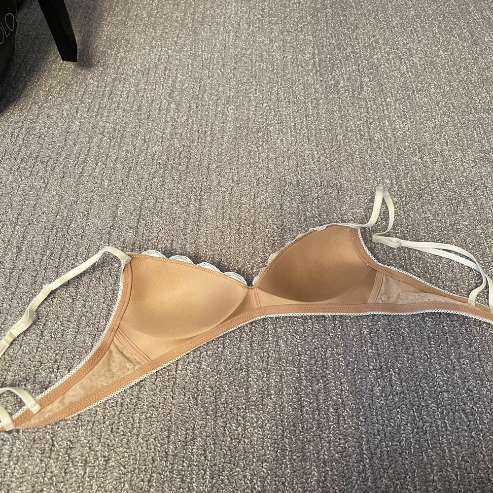 Aerie bra 32B - Picture 3 of 3
